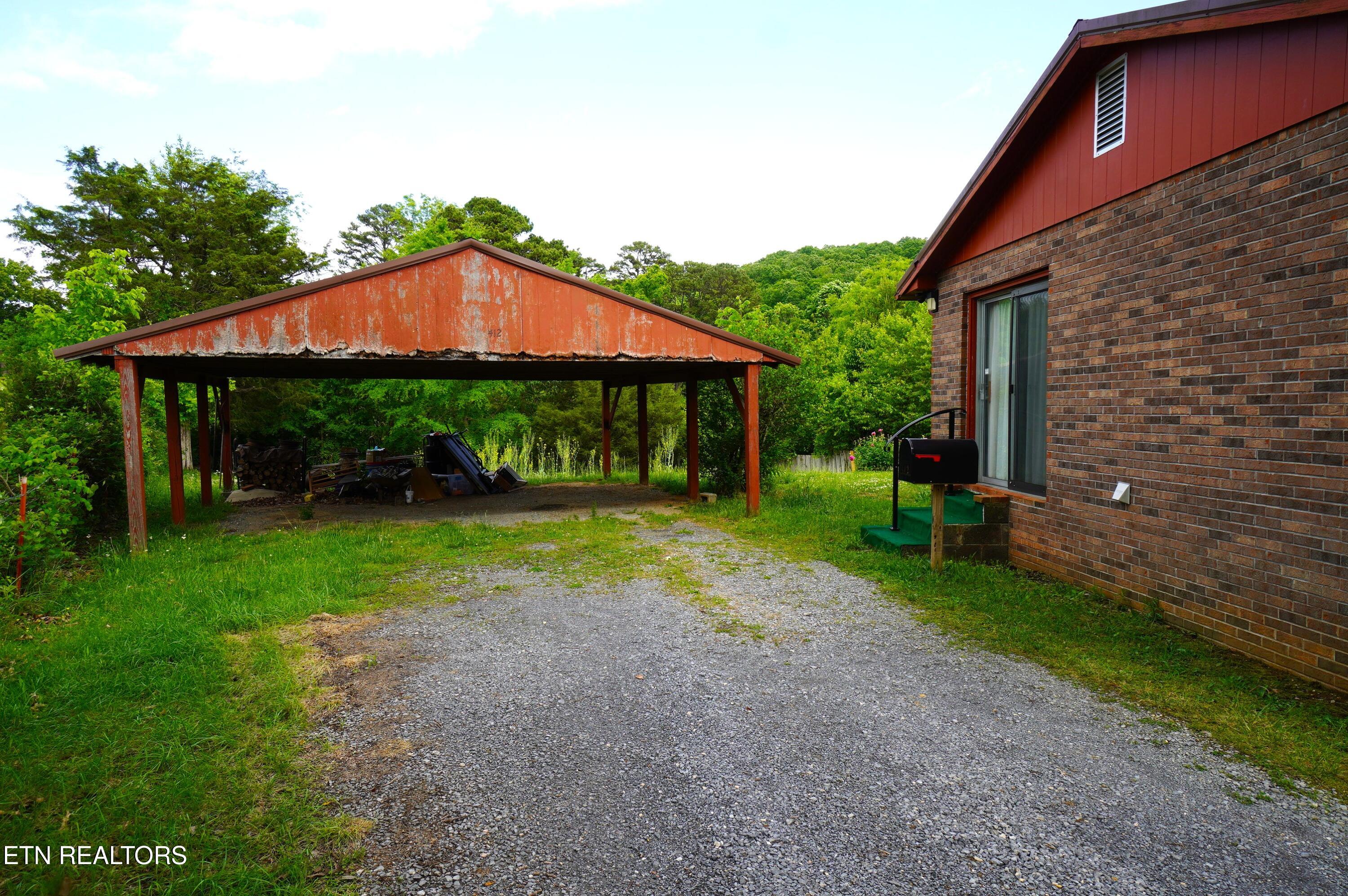412 Jimtown Road Newport, TN 37821 - Photo 25 of 30 Covered Parking