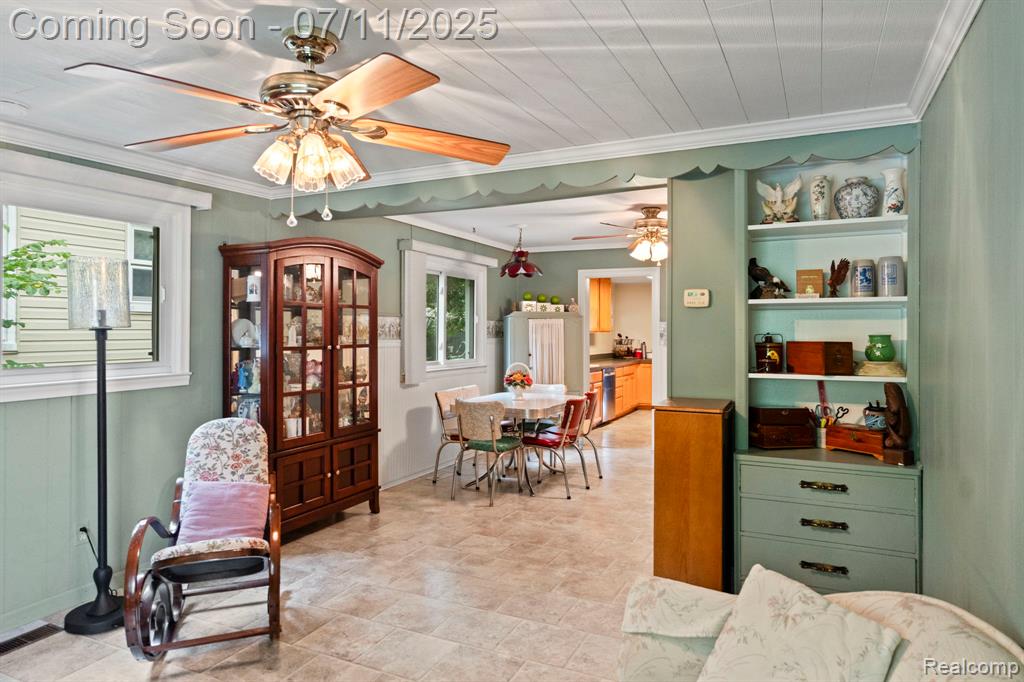 7557 Standard Street Center Line, MI 48015 - Photo 15 of 41 Gallery Image 15