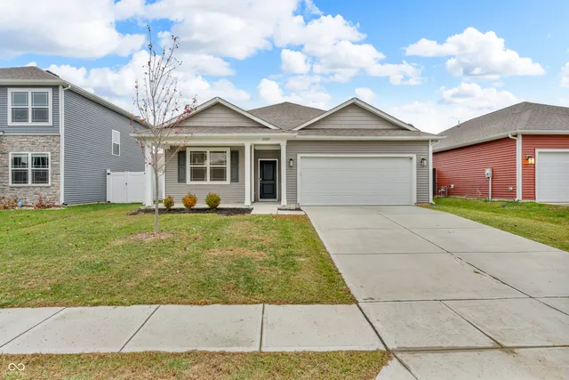 $267,300 | 11149 North Sashing Way, Monrovia, IN 46157