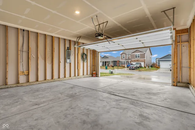 $267,300 | 11149 North Sashing Way, Monrovia, IN 46157