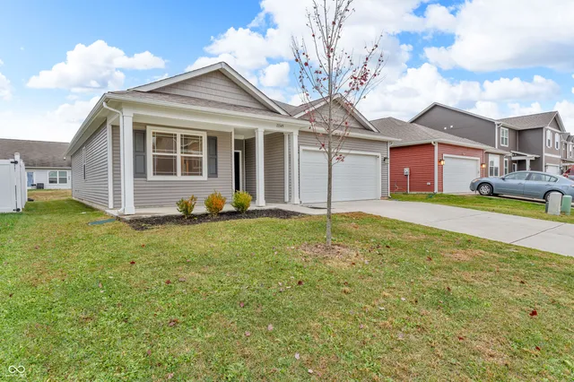 $267,300 | 11149 North Sashing Way, Monrovia, IN 46157