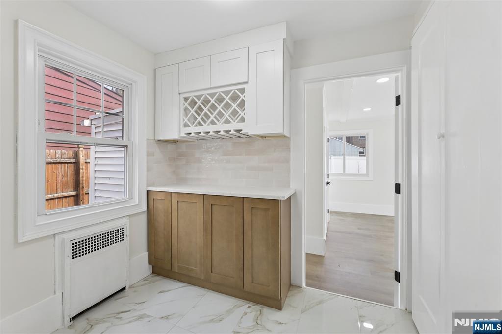 1087 Lambert Road Teaneck, NJ 07666 - Photo 24 of 41