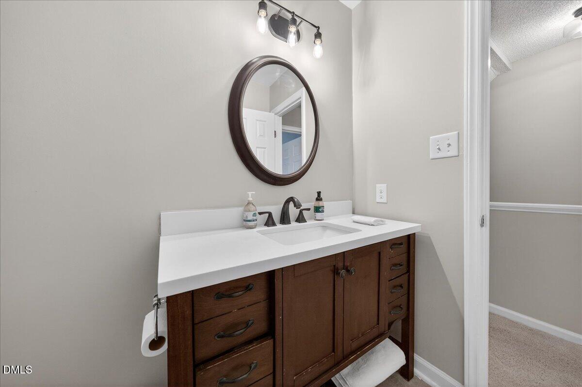 3611 Plumbridge Court Raleigh, NC 27613 - Photo 17 of 36 38-Interior_3611Plumbridge_029