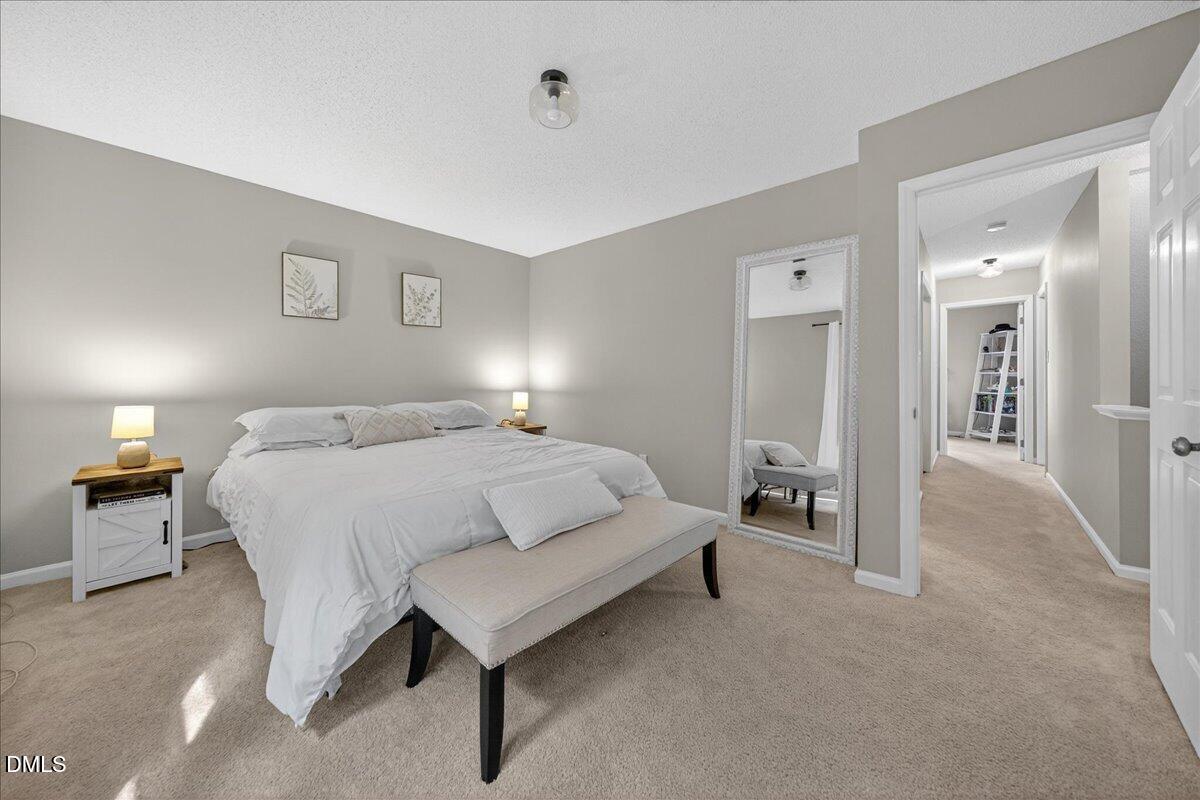 3611 Plumbridge Court Raleigh, NC 27613 - Photo 20 of 36 25-Interior_3611Plumbridge_015