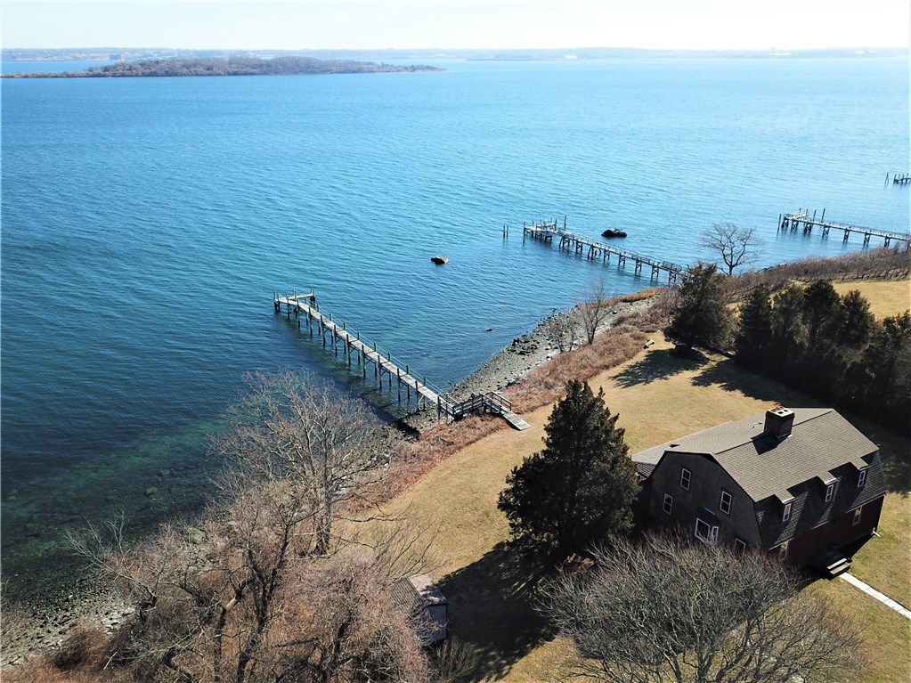 376 East Shore Road Jamestown, RI 02835 - Photo 38 of 40