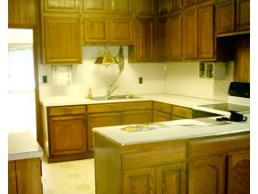 1812 Stratford Road Kingsport, TN 37664 - Photo 6 of 9 Photo 6