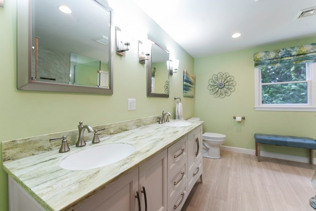 48 Mansfield Street Sharon, MA 02067 - Photo 18 of 26