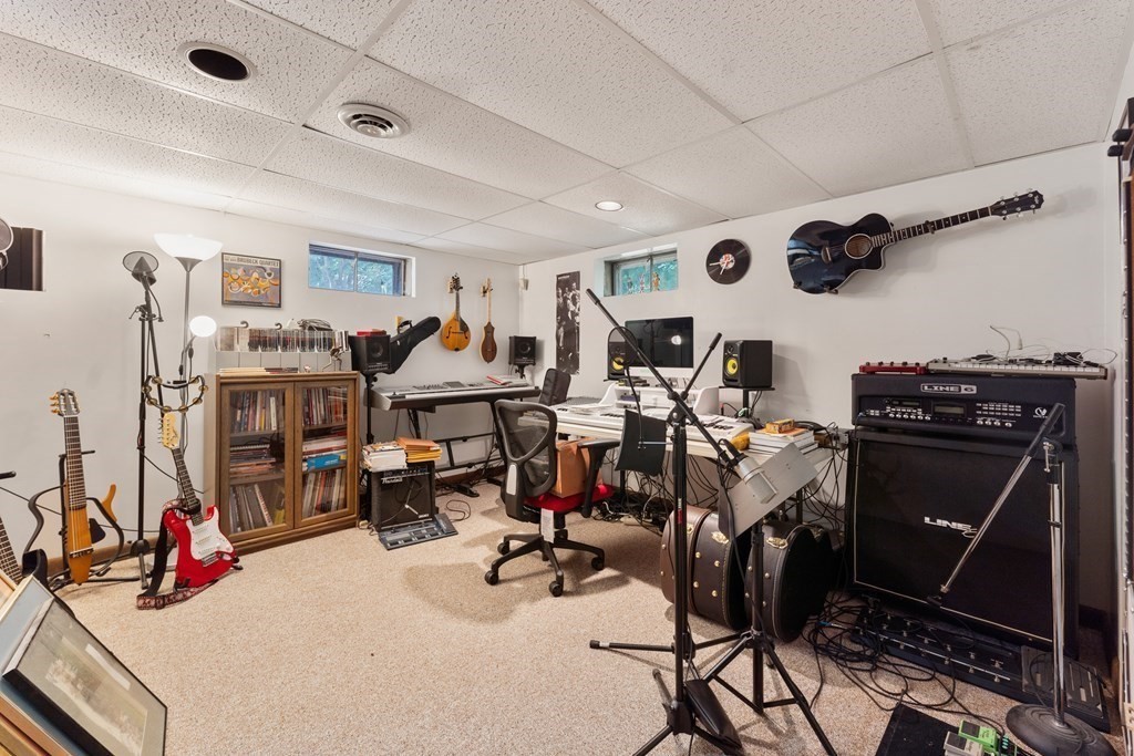 48 Mansfield Street Sharon, MA 02067 - Photo 22 of 26