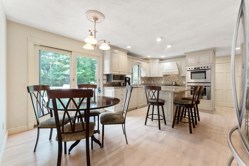 48 Mansfield Street Sharon, MA 02067 - Photo 6 of 26