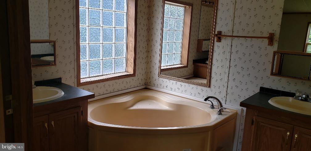 5034 Mt Zion Road Hurlock, MD 21643 - Photo 8 of 18 Gallery Image 8