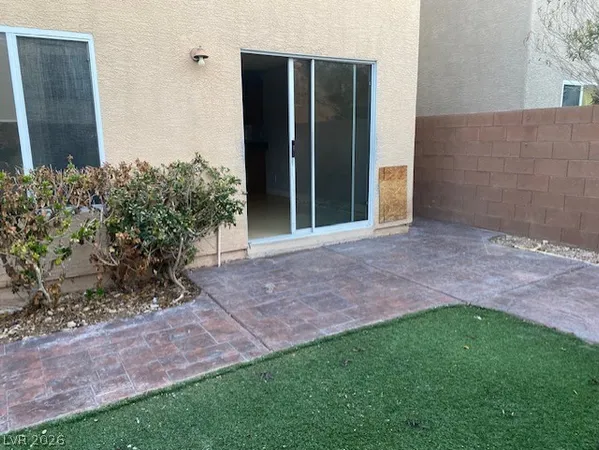 $1,700 | 9962 Matfen Court, Las Vegas, NV 89178