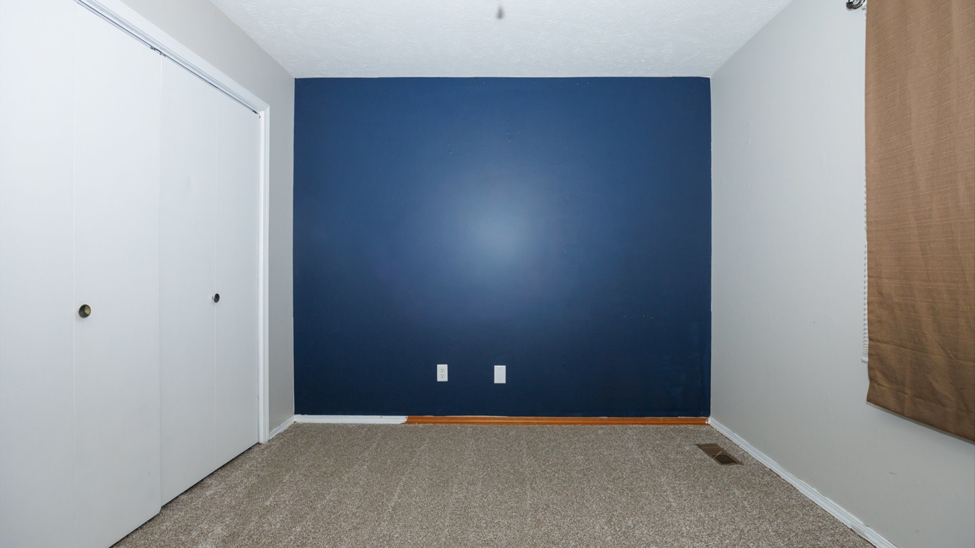 2007 Fallen Oak Road Bloomington, IL 61704 - Photo 25 of 44 a view of an empty room