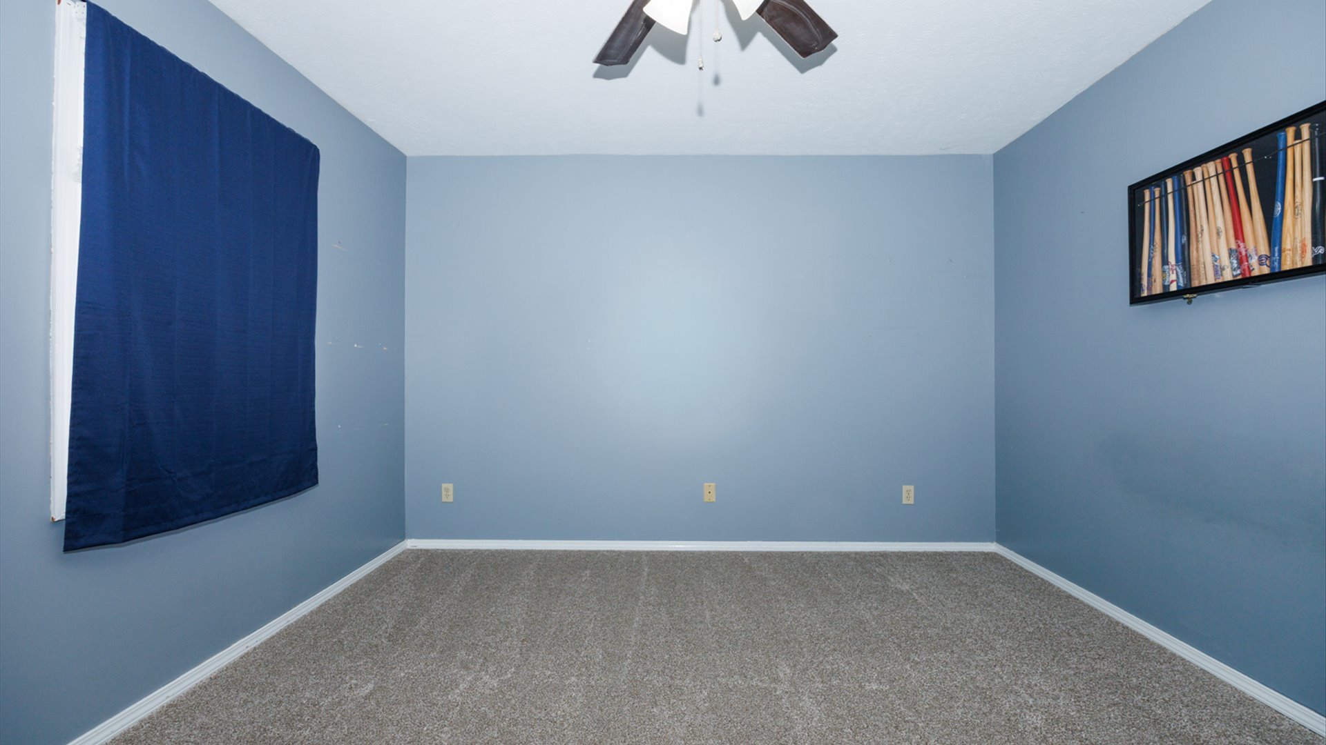 2007 Fallen Oak Road Bloomington, IL 61704 - Photo 28 of 44 a view of an empty room