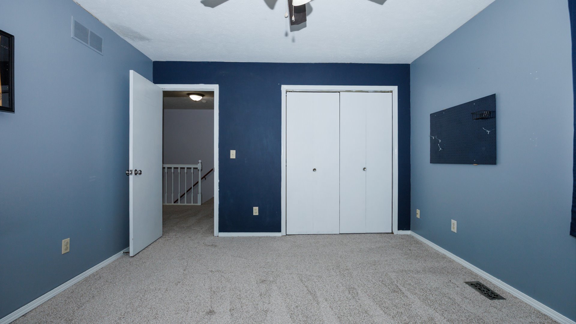 2007 Fallen Oak Road Bloomington, IL 61704 - Photo 30 of 44 a view of an empty room with windows