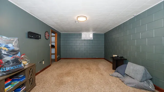 $284,900 | 2007 Fallen Oak Road, Bloomington, IL 61704