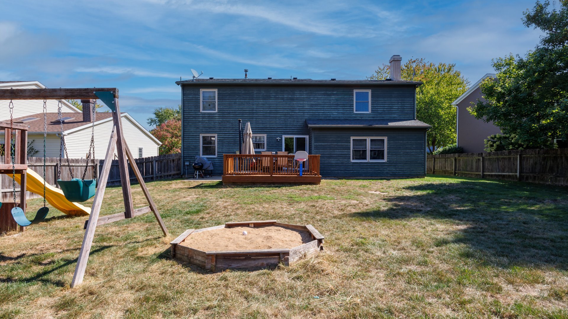2007 Fallen Oak Road Bloomington, IL 61704 - Photo 45 of 50 a view of a house with backyard