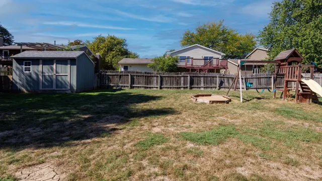 $289,900 | 2007 Fallen Oak Road, Bloomington, IL 61704