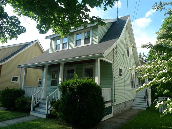 35 Surry Road Arlington, MA 02476 - Photo 3 of 16 Gallery Image 3