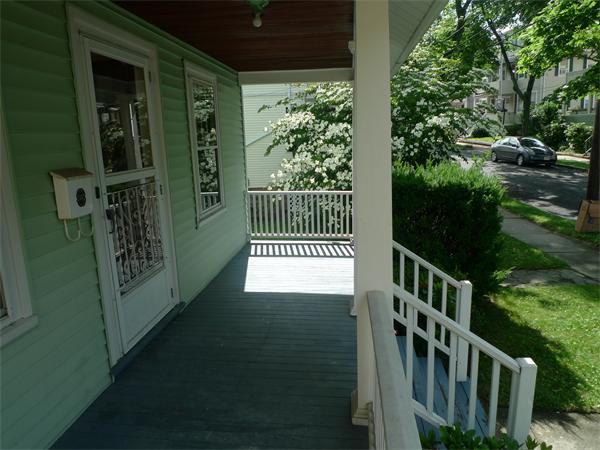35 Surry Road Arlington, MA 02476 - Photo 4 of 16 Gallery Image 4
