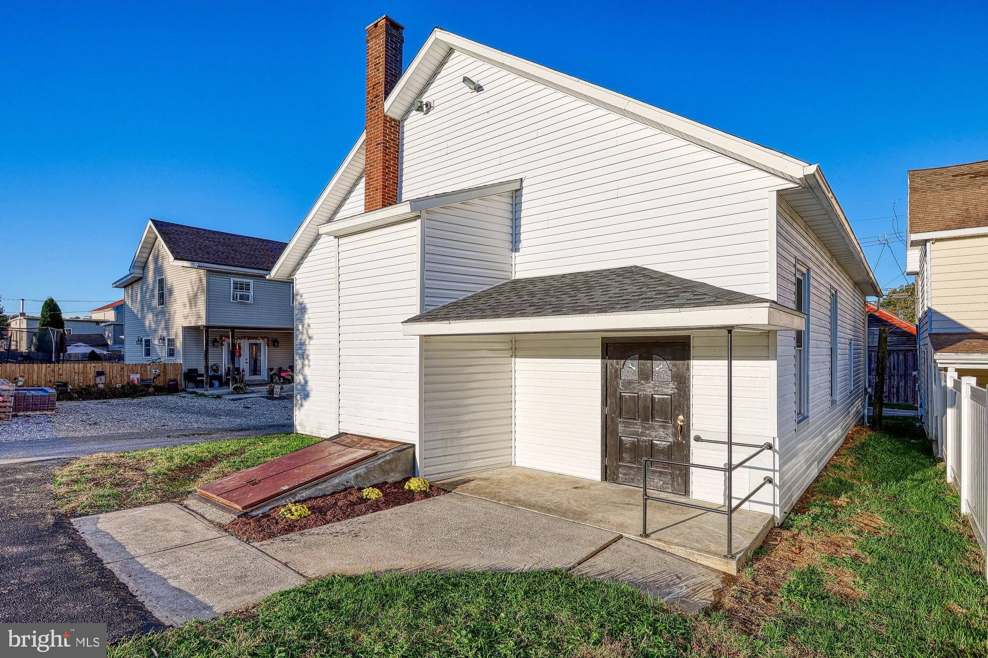 1266 Porters Road Spring Grove, PA 17362 - Photo 8 of 44