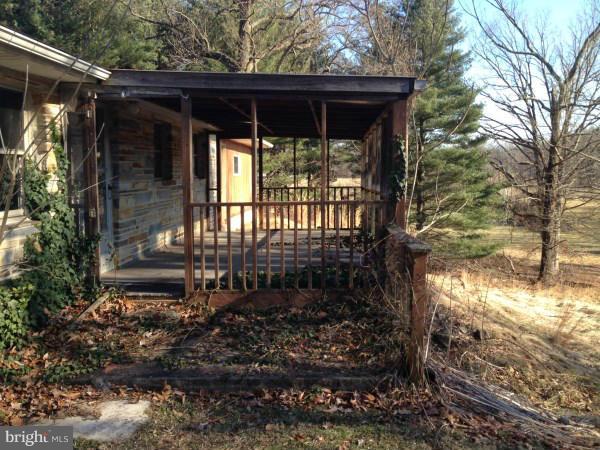 1965 Castleton Road Darlington, MD 21034 - Photo 3 of 14 Exterior (Rear)