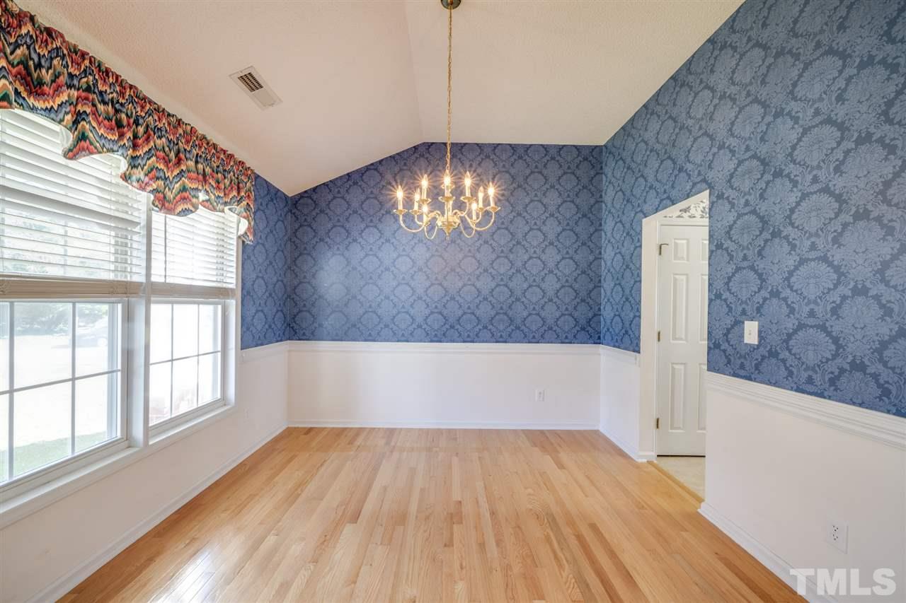 1305 Red Twig Road Apex, NC 27502 - Photo 3 of 26 Gallery Image 3