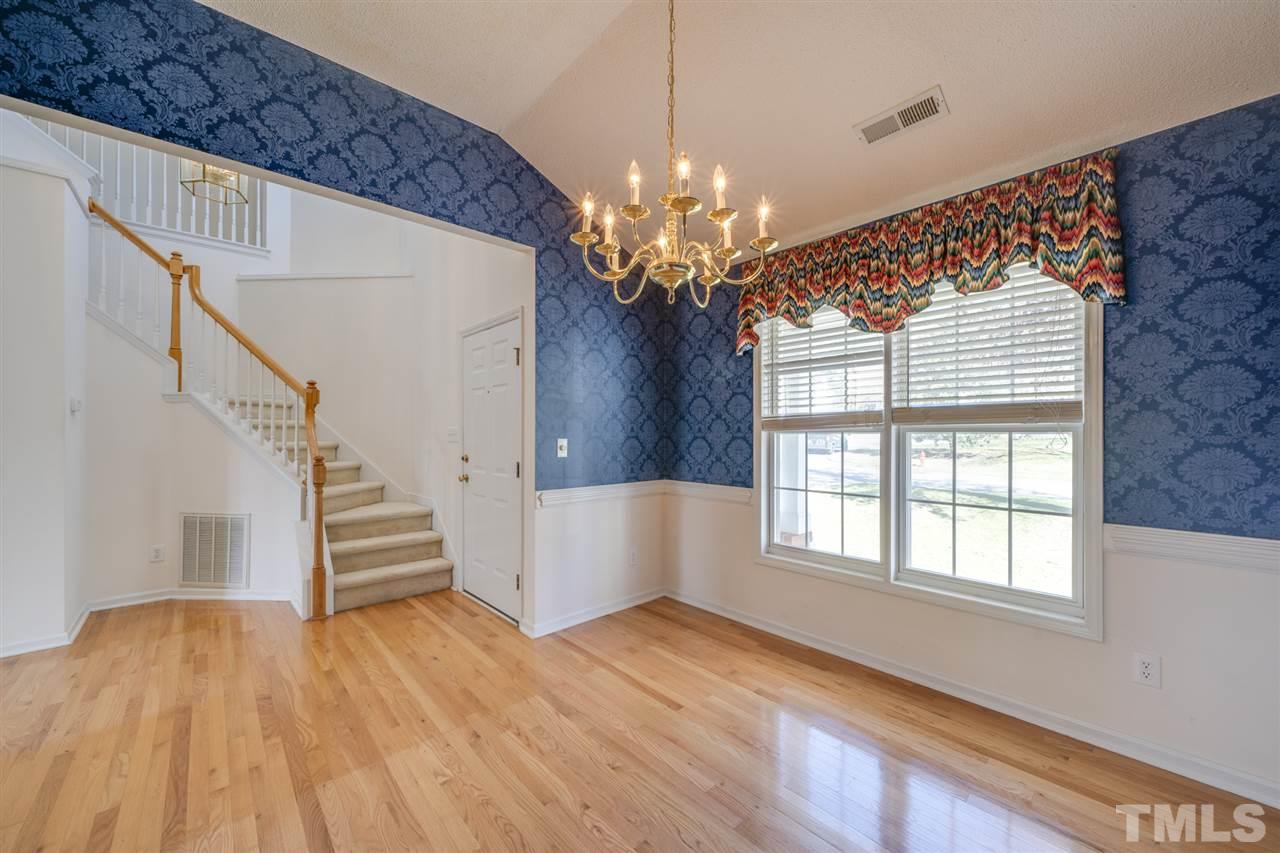1305 Red Twig Road Apex, NC 27502 - Photo 4 of 26 Gallery Image 4