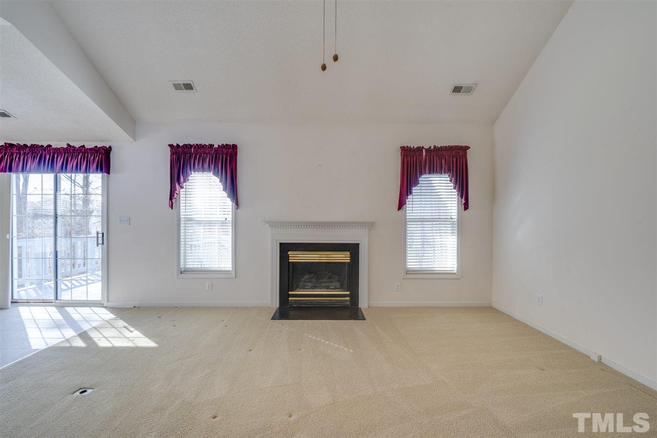 1305 Red Twig Road Apex, NC 27502 - Photo 5 of 26 Gallery Image 5