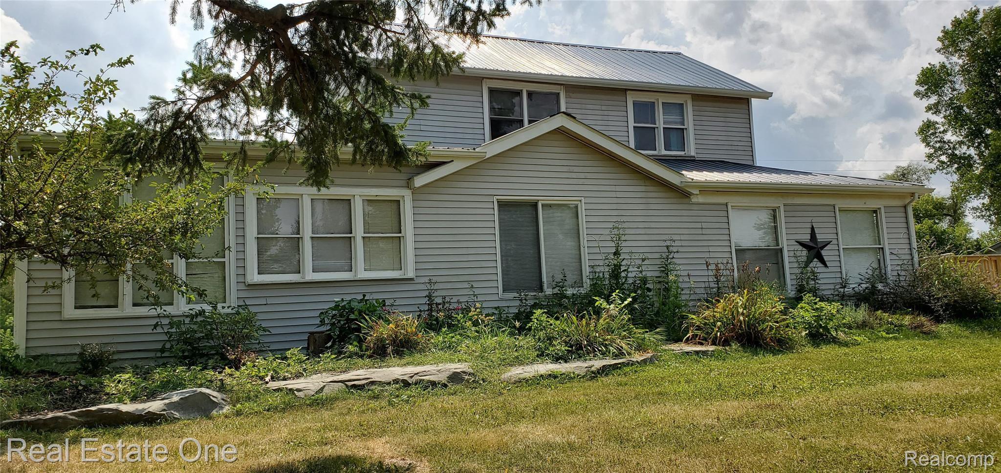 5911 Warner Road Fowlerville, MI 48836 - Photo 1 of 39 20200827_135832.jpg