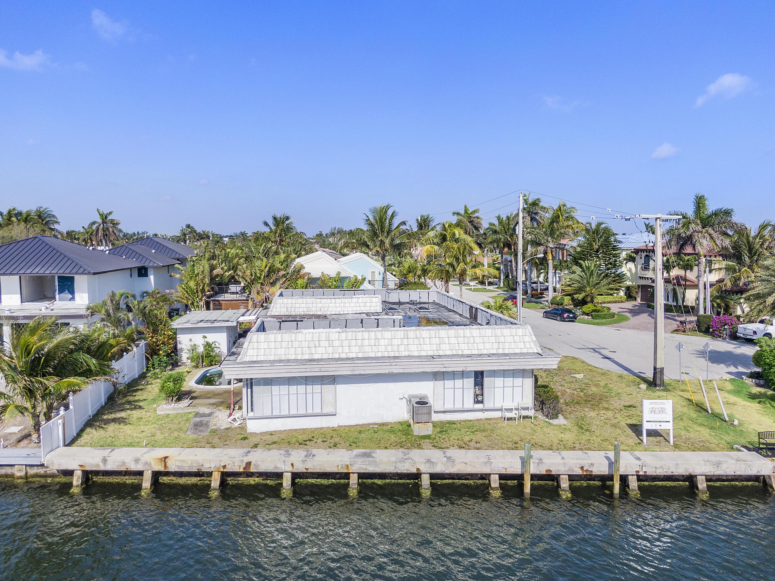 898 Appleby Street Boca Raton, FL 33487 - Photo 4 of 11 898 Appleby St_13