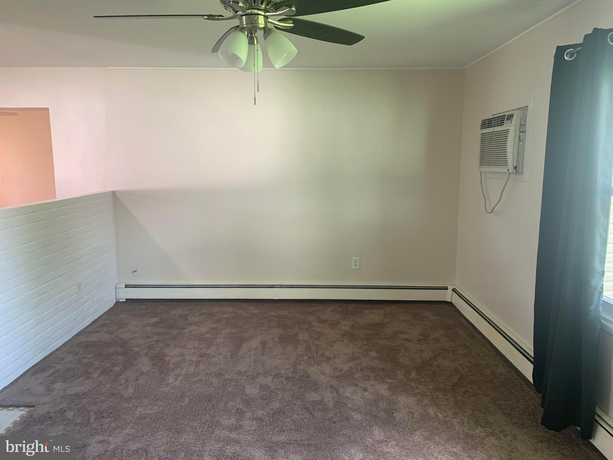 33 Disk Lane Levittown, PA 19055 - Photo 2 of 19 Living Room