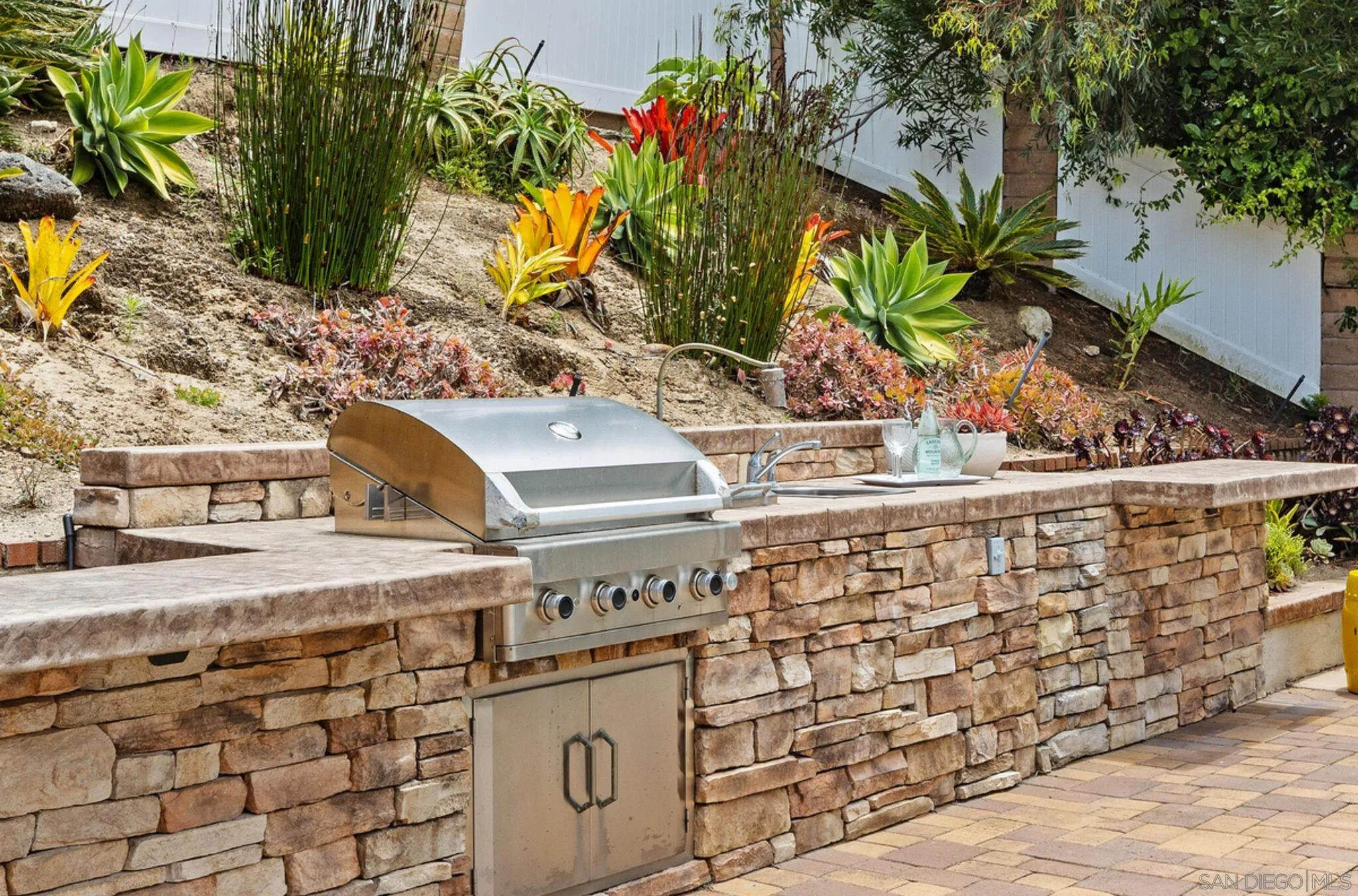 3216 Lower Ridge Road San Diego, CA 92130 - Photo 35 of 42
