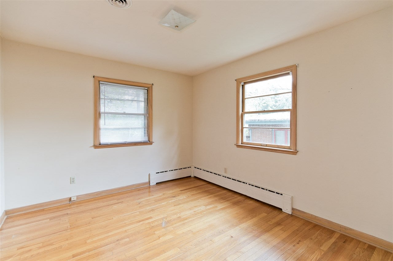 1715 Glendale Road Iowa City, IA 52245 - Photo 21 of 32 Gallery Image 21