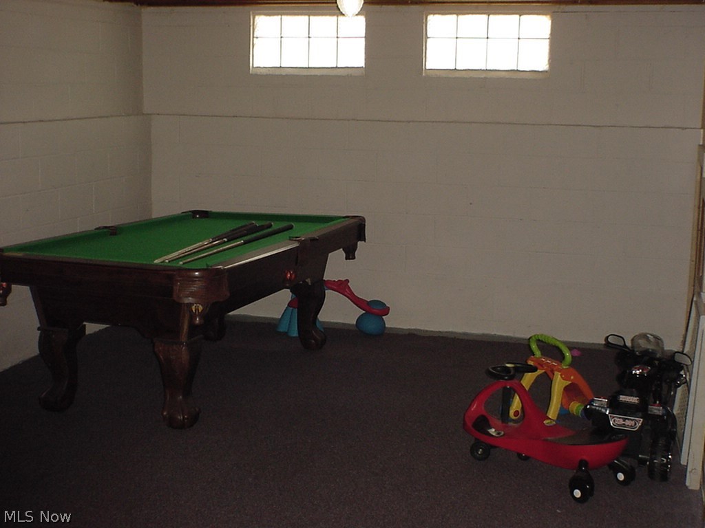 357 South Ridge Drive Cleveland, OH 44109 - Photo 17 of 18 Gallery Image 17