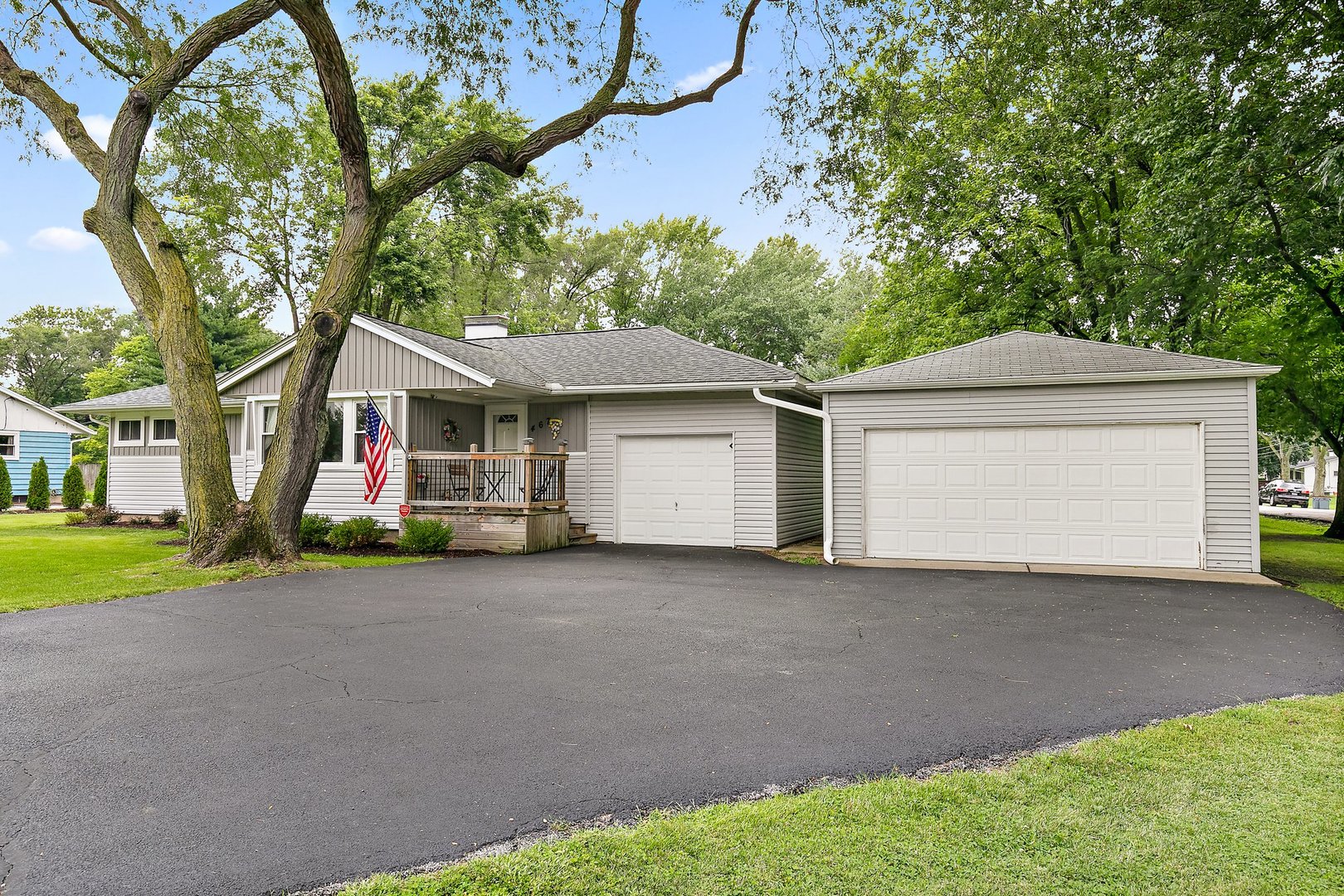 467 Douglas Road Batavia, IL 60510 - Photo 4 of 31