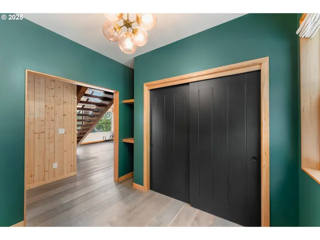 a view of entryway with stairs