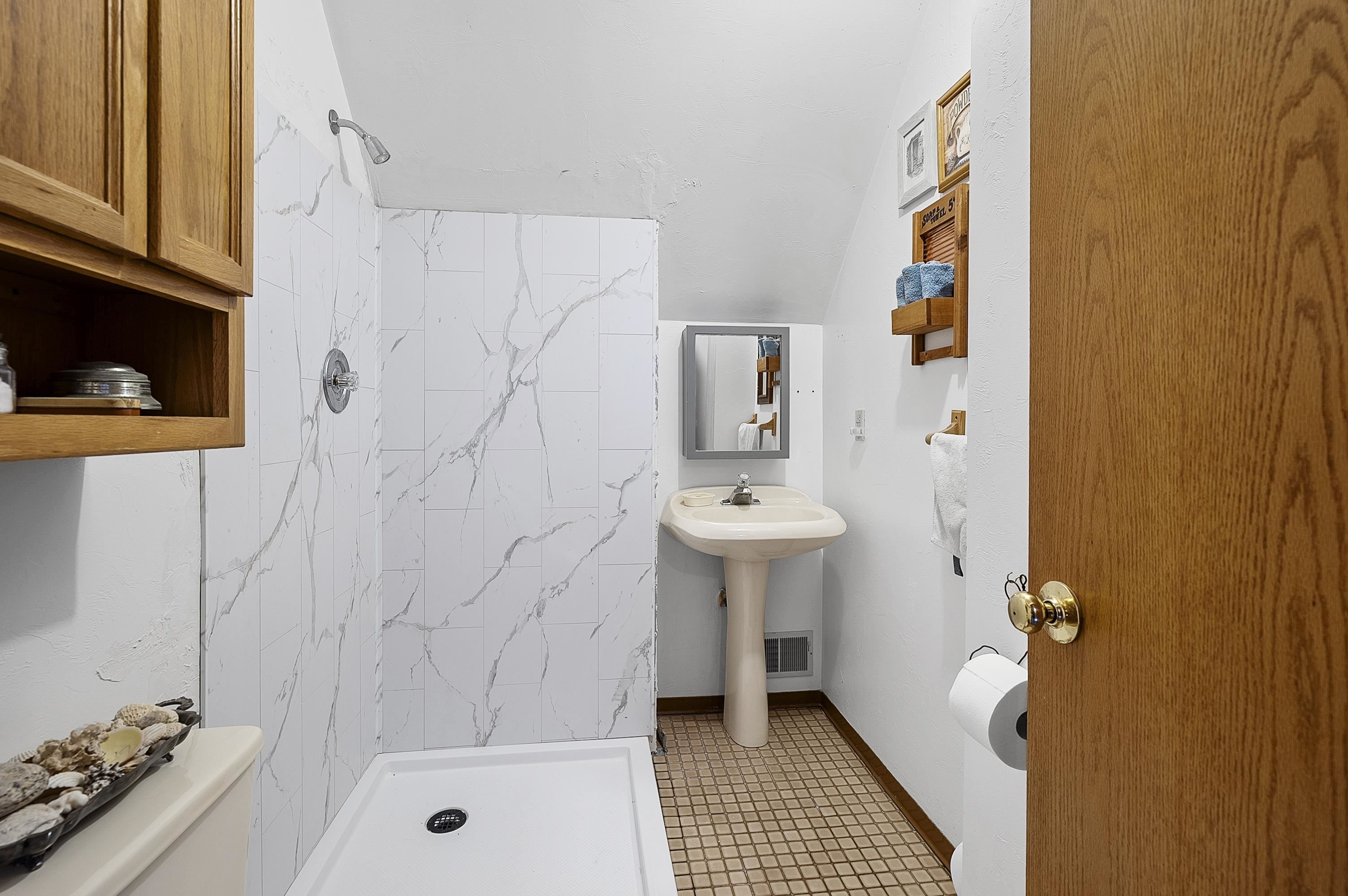 W8796 Smith Creek Road Crivitz, WI 54114 - Photo 33 of 69