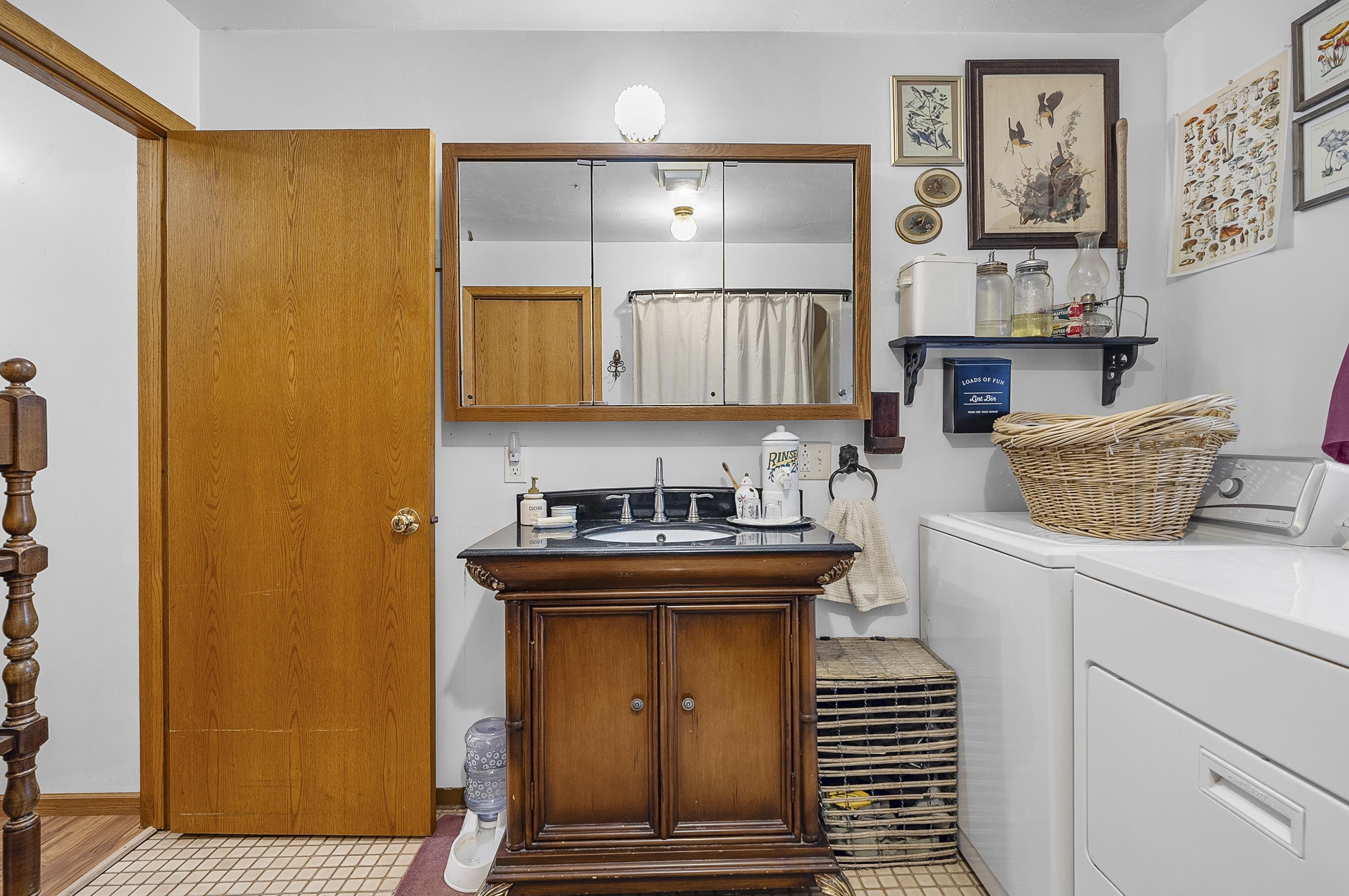 W8796 Smith Creek Road Crivitz, WI 54114 - Photo 34 of 69