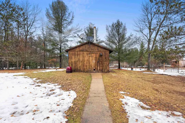 $435,000 | W8796 Smith Creek Road, Crivitz, WI 54114