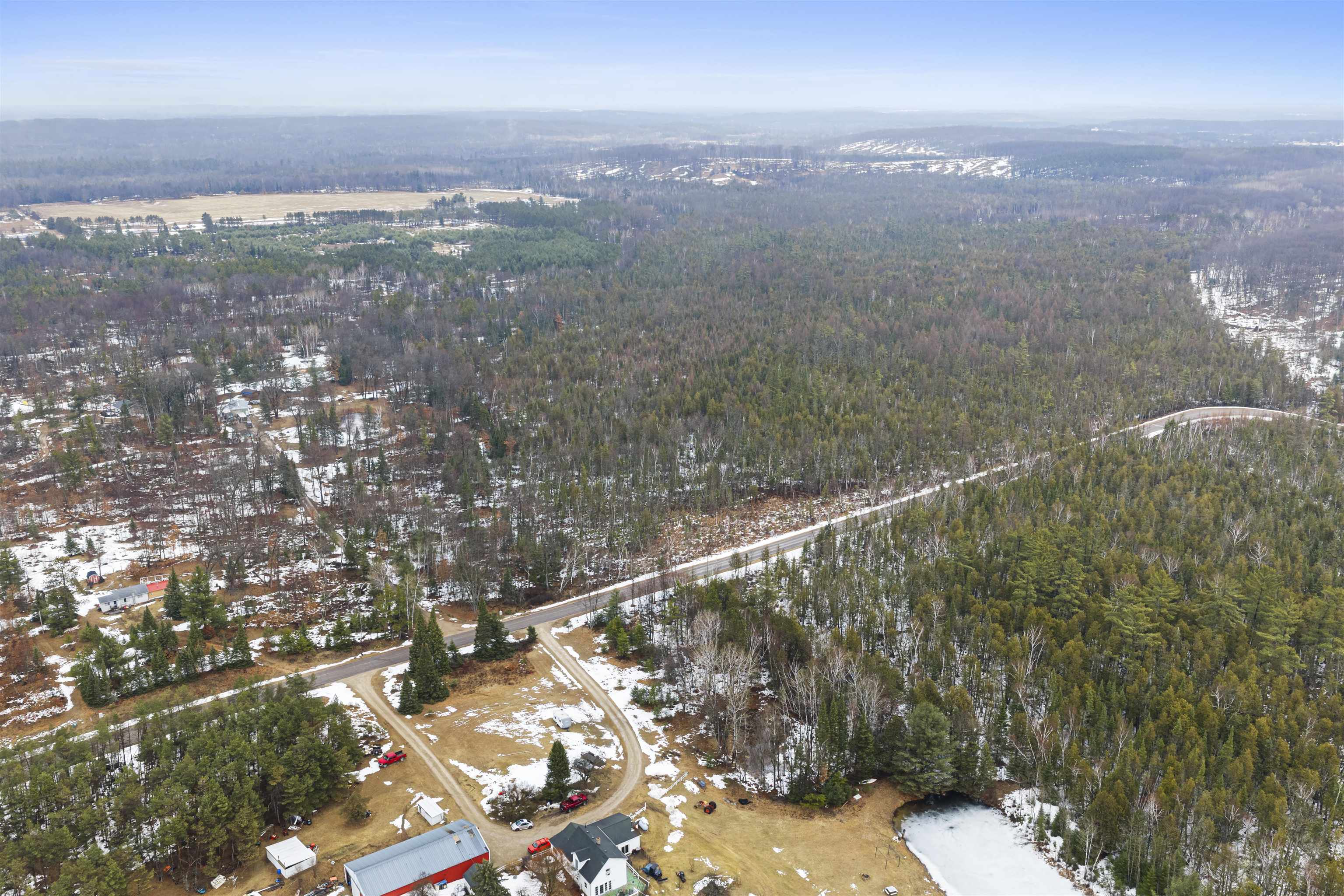 W8796 Smith Creek Road Crivitz, WI 54114 - Photo 5 of 69
