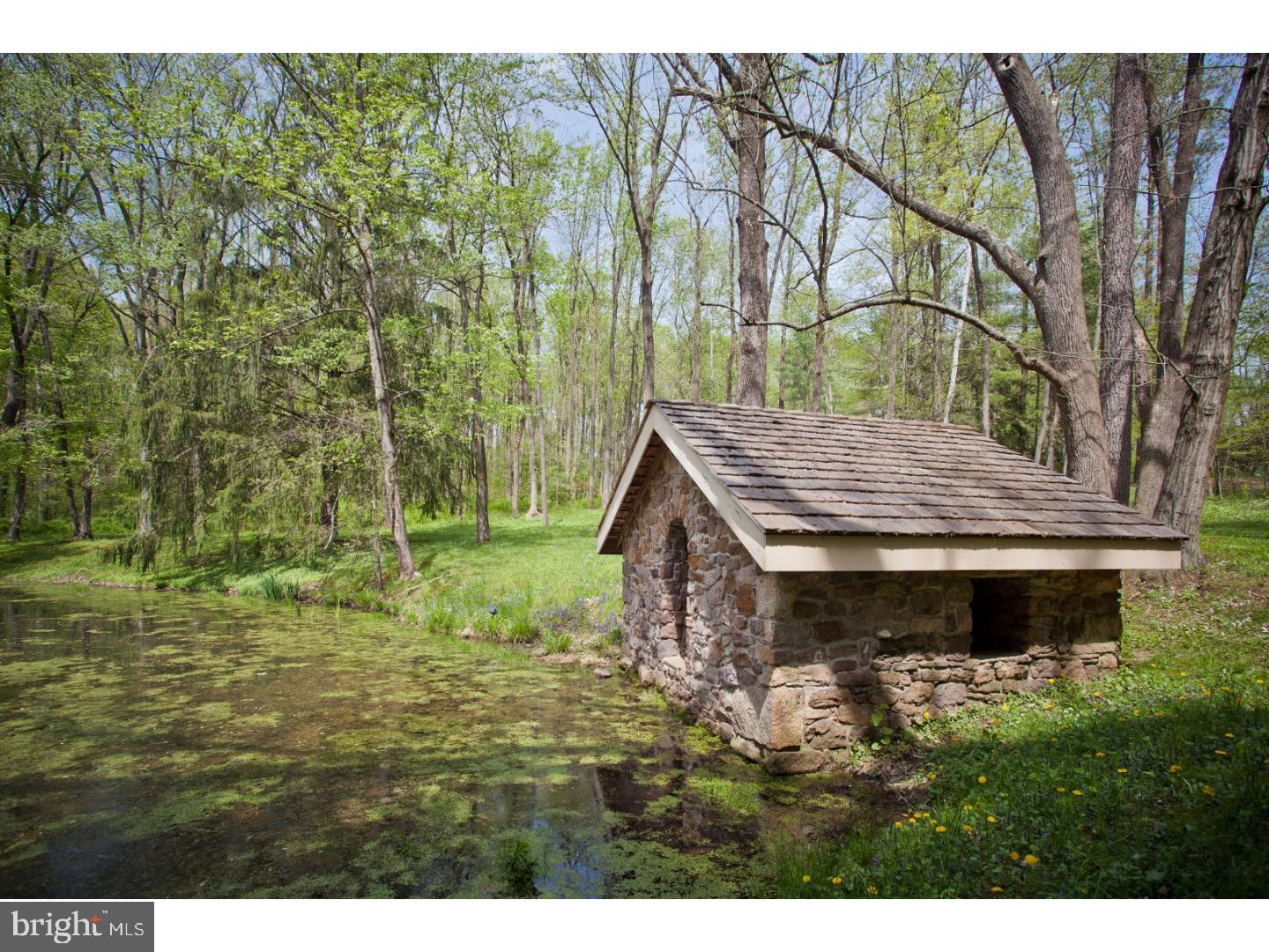 1141 Ridge Road Pottstown, PA 19465 - Photo 4 of 25 Gallery Image 4