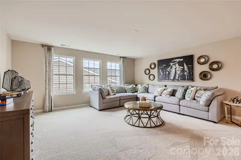 $639,950 | 1013 Lookout Shls Drive, Fort Mill, SC 29715