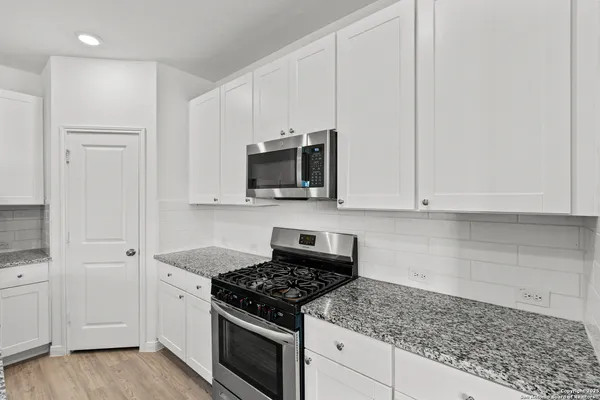 $2,100 | 4419 Revetment Way, San Antonio, TX 78223