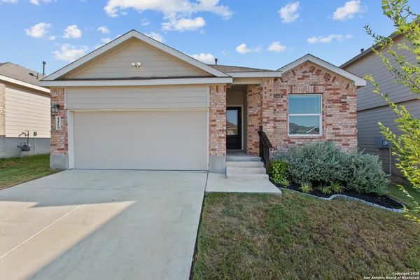 $2,100 | 4419 Revetment Way, San Antonio, TX 78223