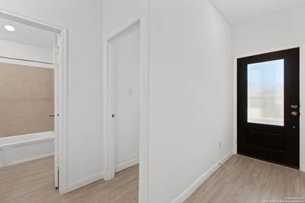 $2,100 | 4419 Revetment Way, San Antonio, TX 78223