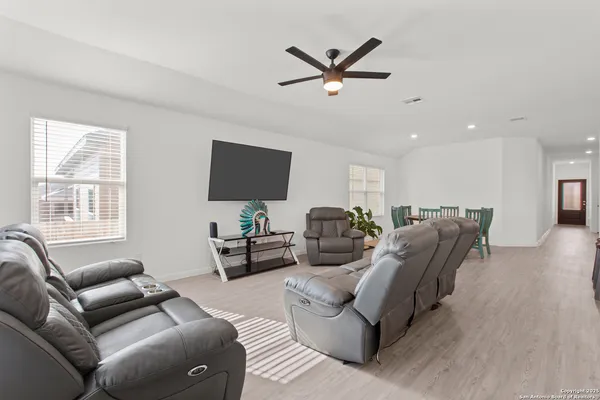 $2,100 | 4419 Revetment Way, San Antonio, TX 78223