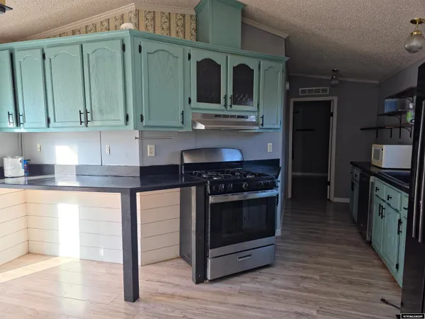 $61,000 | 270 Thornock Avenue, Evanston, WY 82930