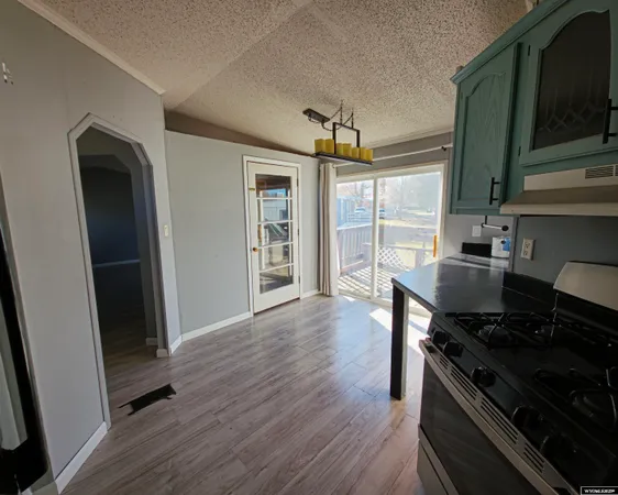 $61,000 | 270 Thornock Avenue, Evanston, WY 82930