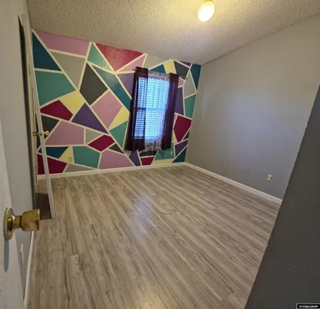 $61,000 | 270 Thornock Avenue, Evanston, WY 82930