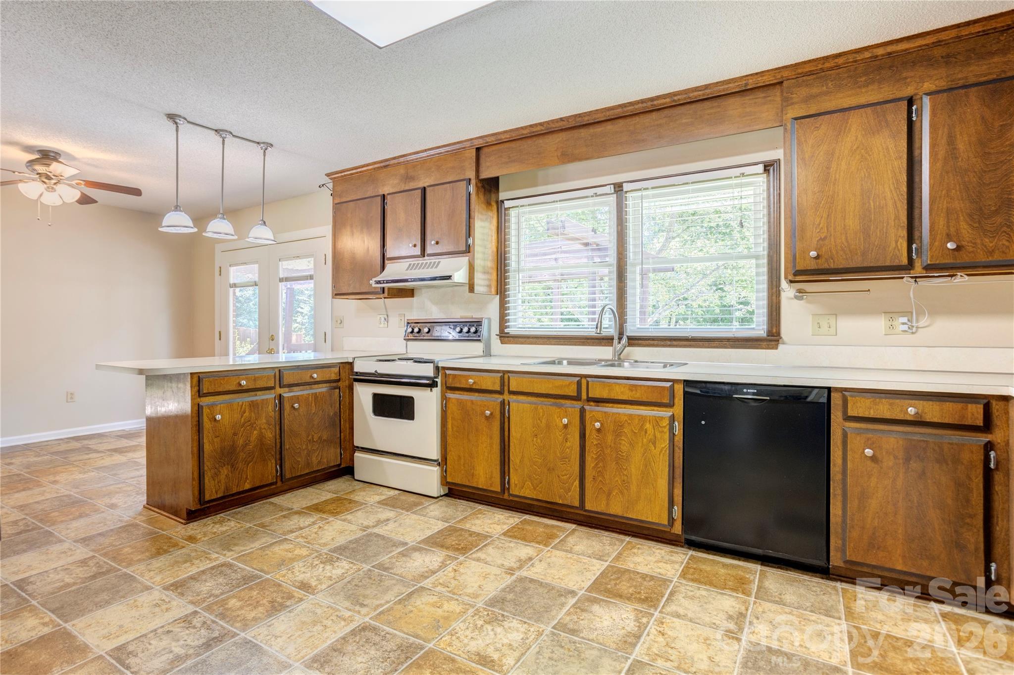 822 Rubens Road Southwest Concord, NC 28027 - Photo 15 of 35 Gallery Image 15